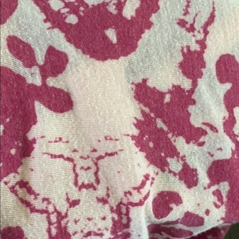 Pink Tie-Dye Light Weight Tee Size M - Picture 4 of 4